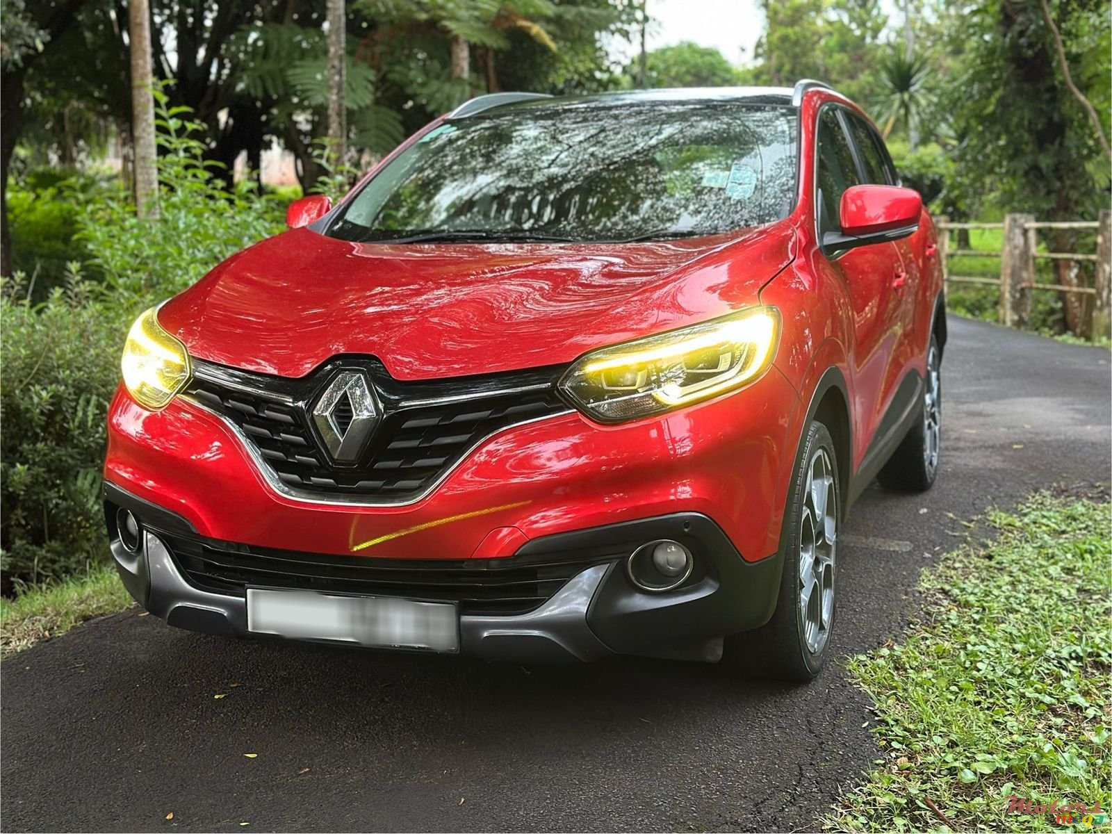 2016' Renault Kadjar Diesel photo #2