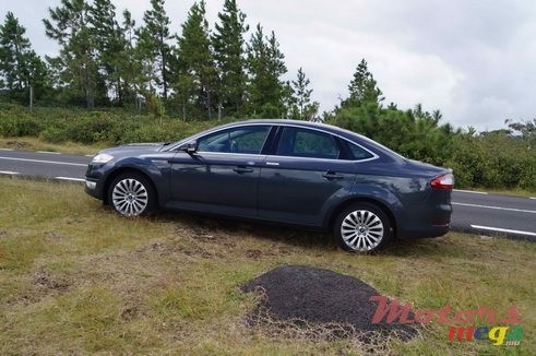 2011' Ford Mondeo Factory Default photo #6