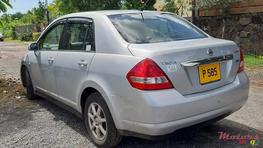2008' Nissan Tiida photo #3