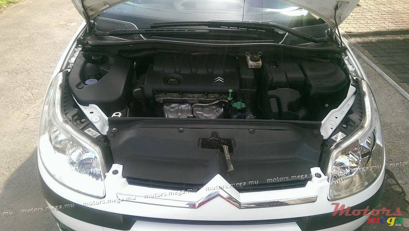 2005' Citroen C4 photo #3