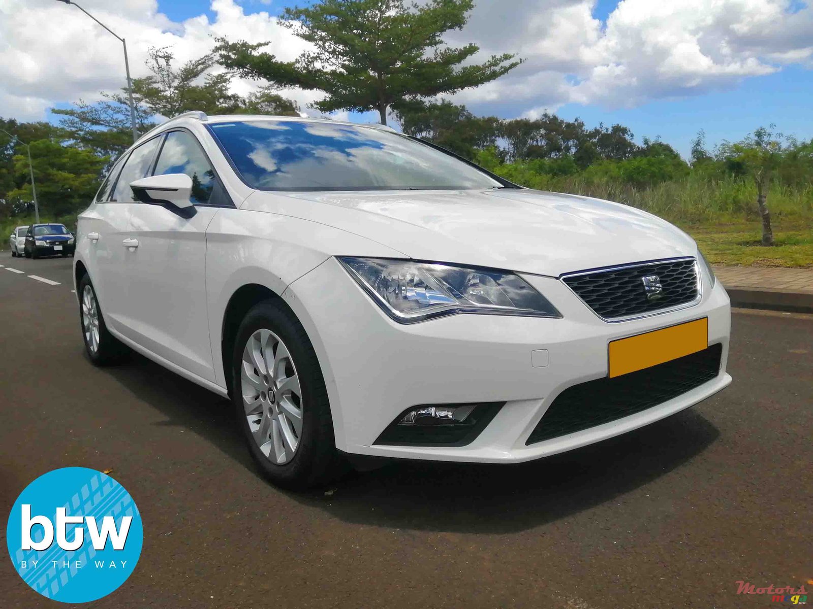 2016' SEAT Leon photo #1