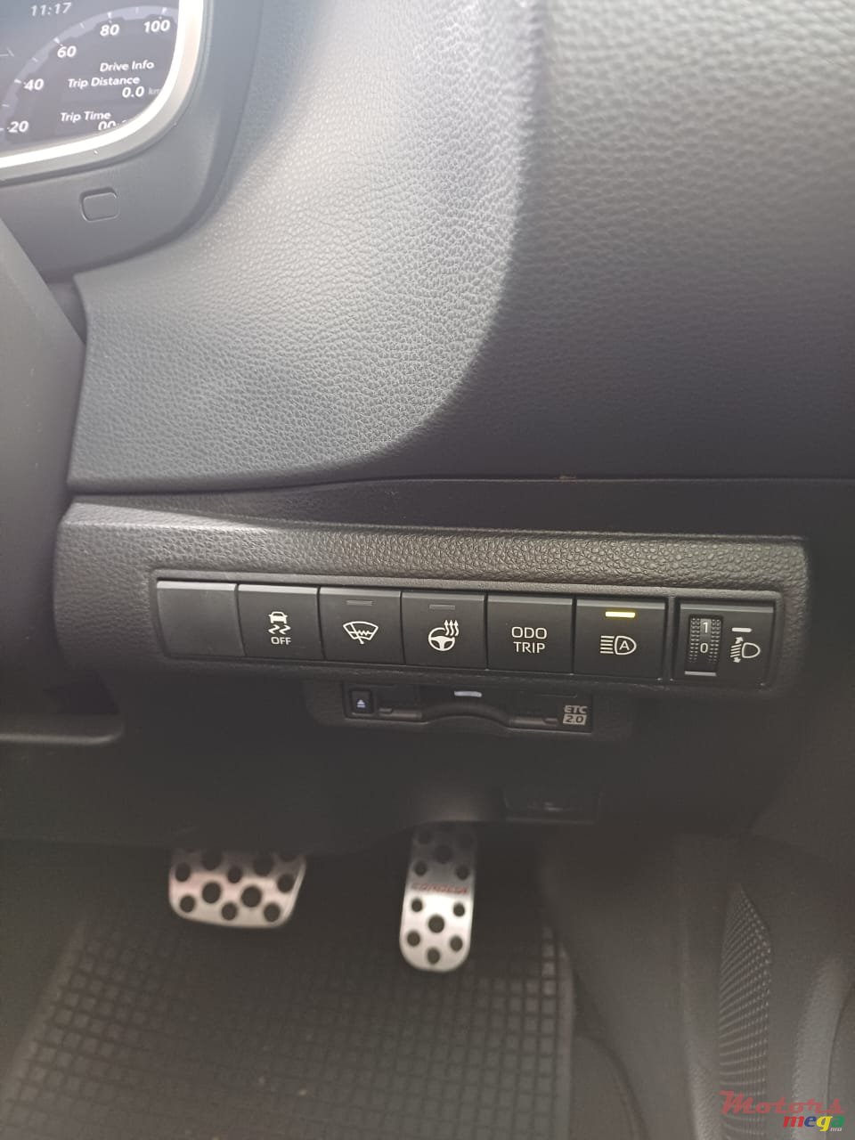 2022' Toyota Corolla photo #4