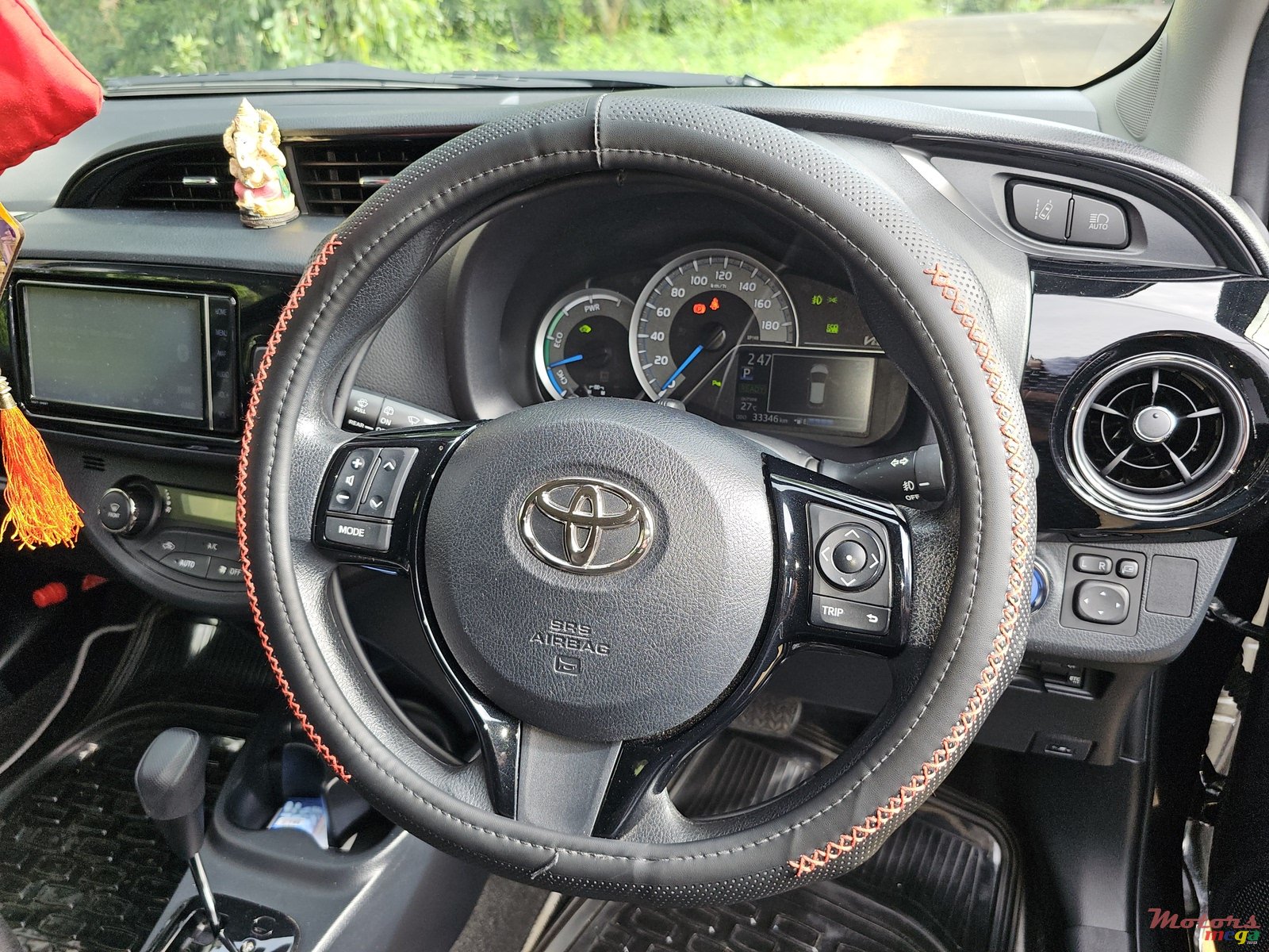 2019' Toyota Vitz Hybrid photo #4