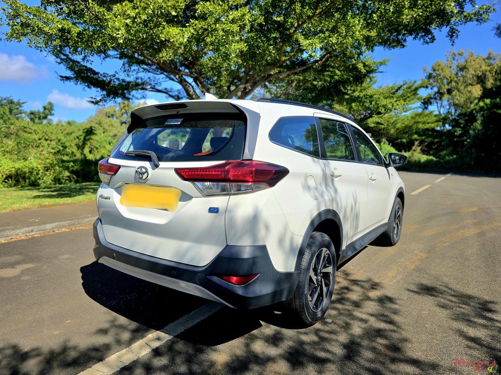 2019' Toyota Rush- 7 seater. Low mileage photo #3