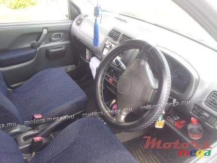 2003' Suzuki photo #3