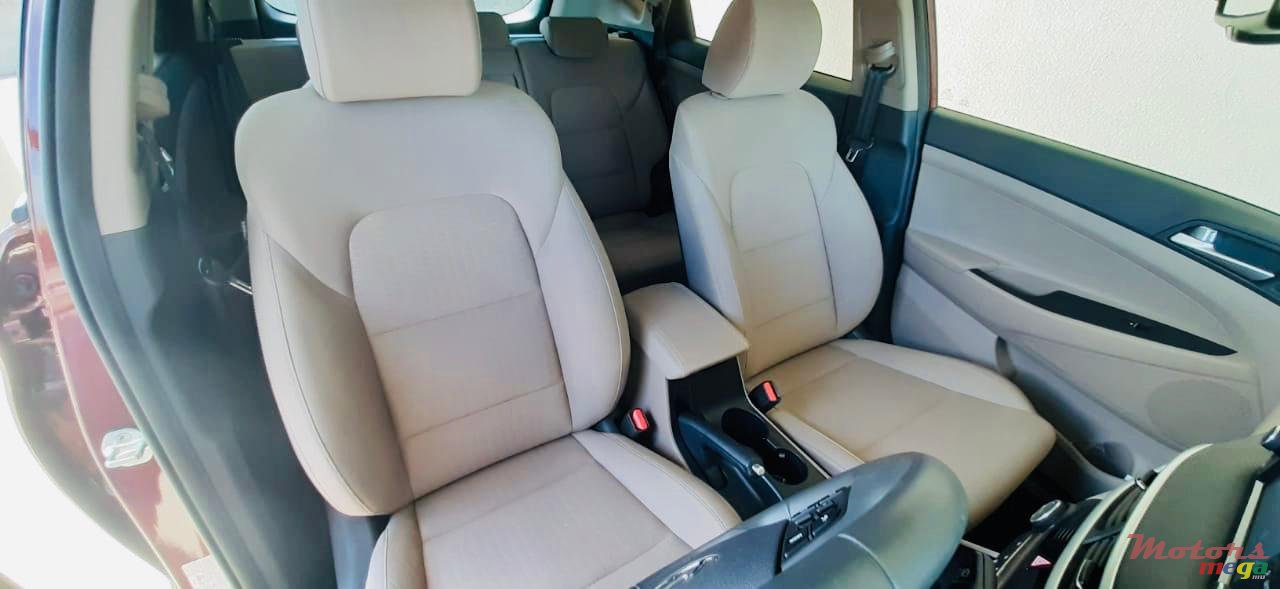 2019' Hyundai Tucson photo #2