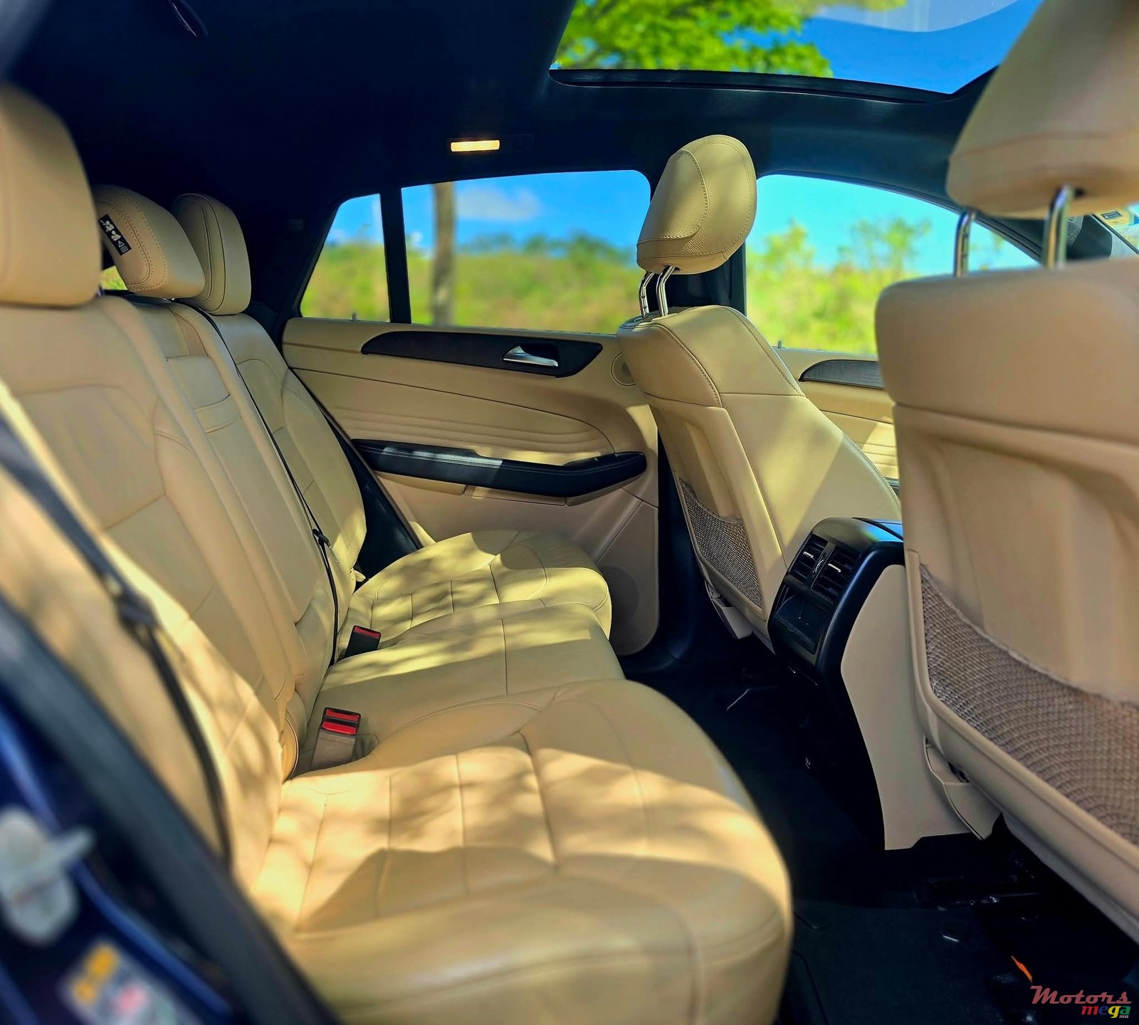 2017' Mercedes-Benz GLE photo #7