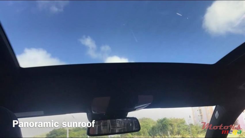 2010' Mercedes-Benz E-Class photo #7