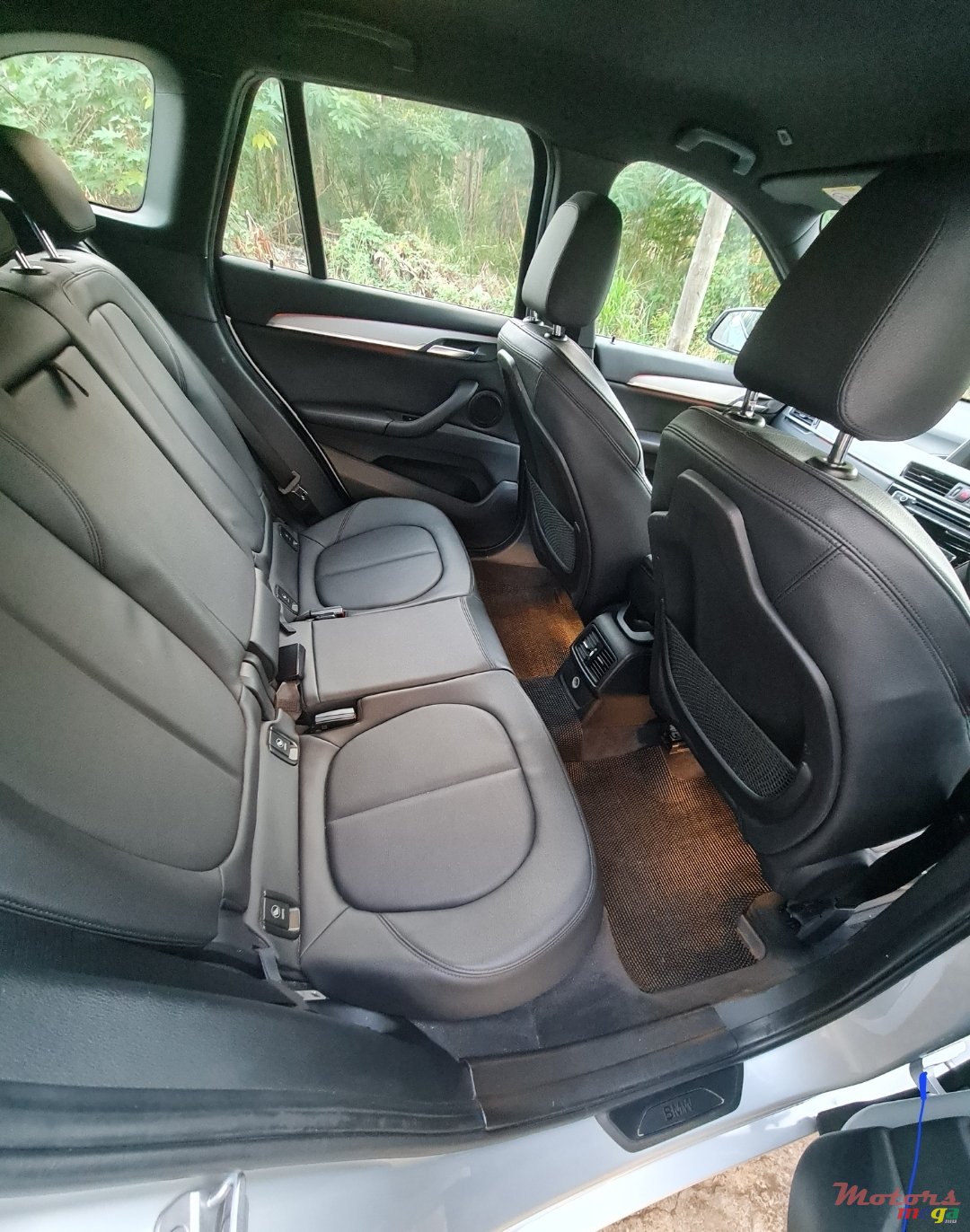 2017' BMW X1 X1 SDRIVE 18i photo #4