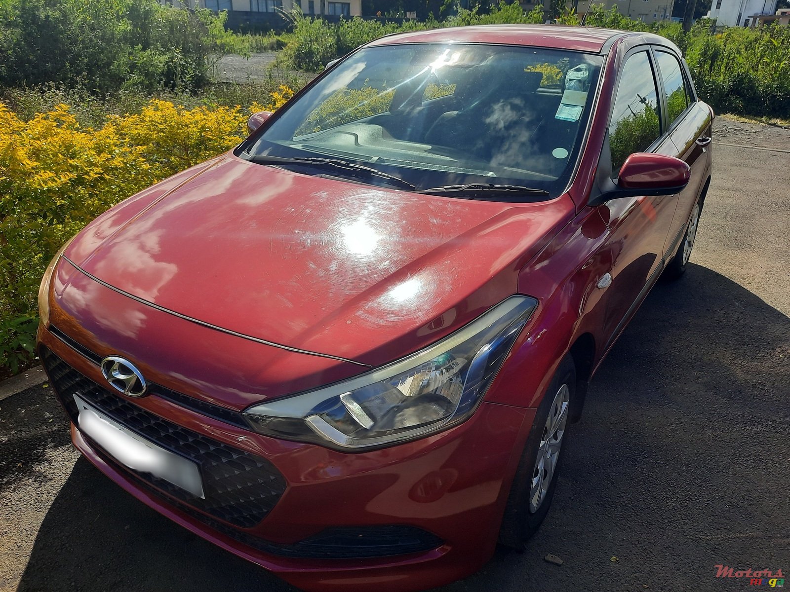 2015' Hyundai i20 photo #3