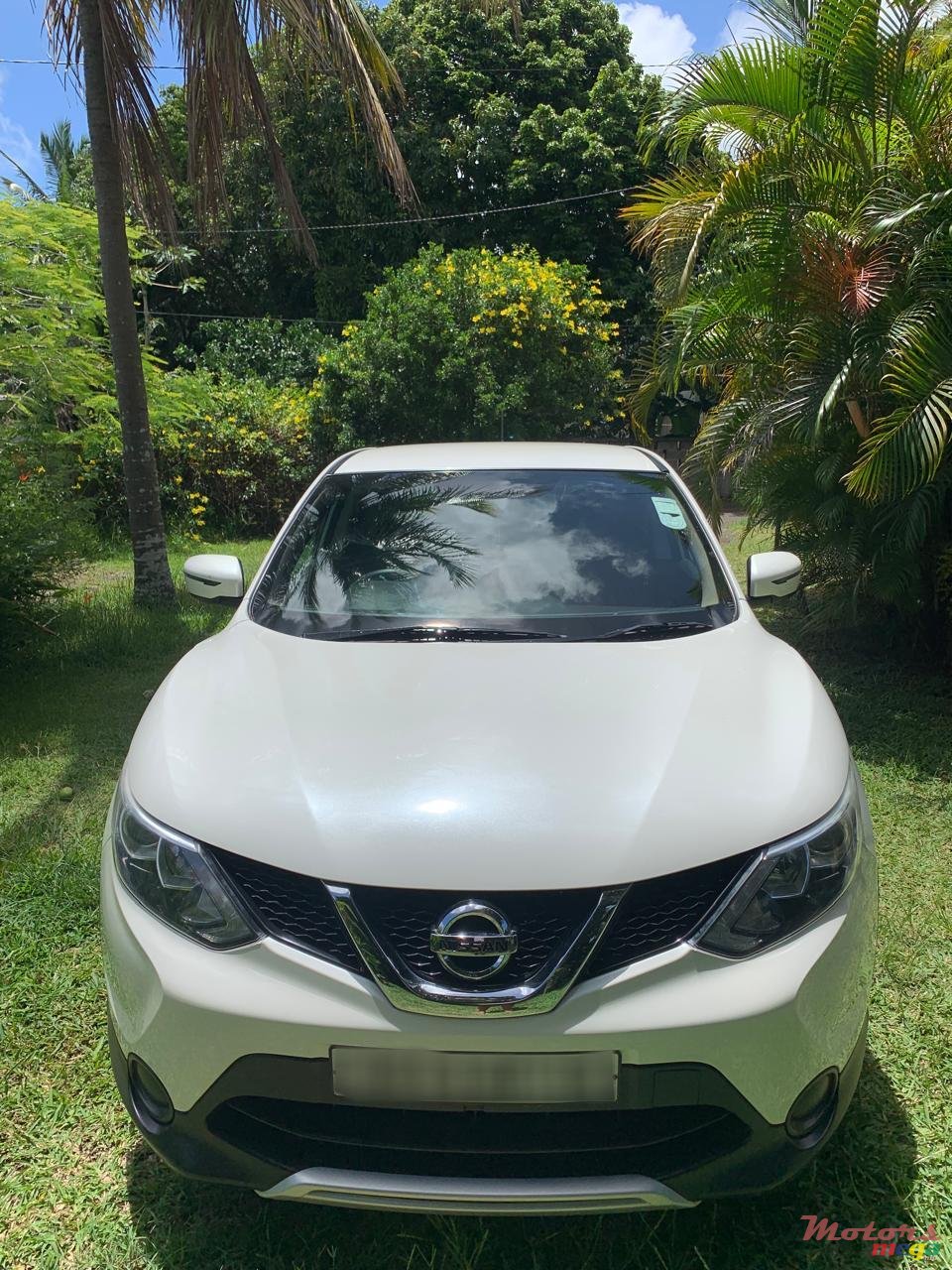 2015' Nissan Qashqai photo #2