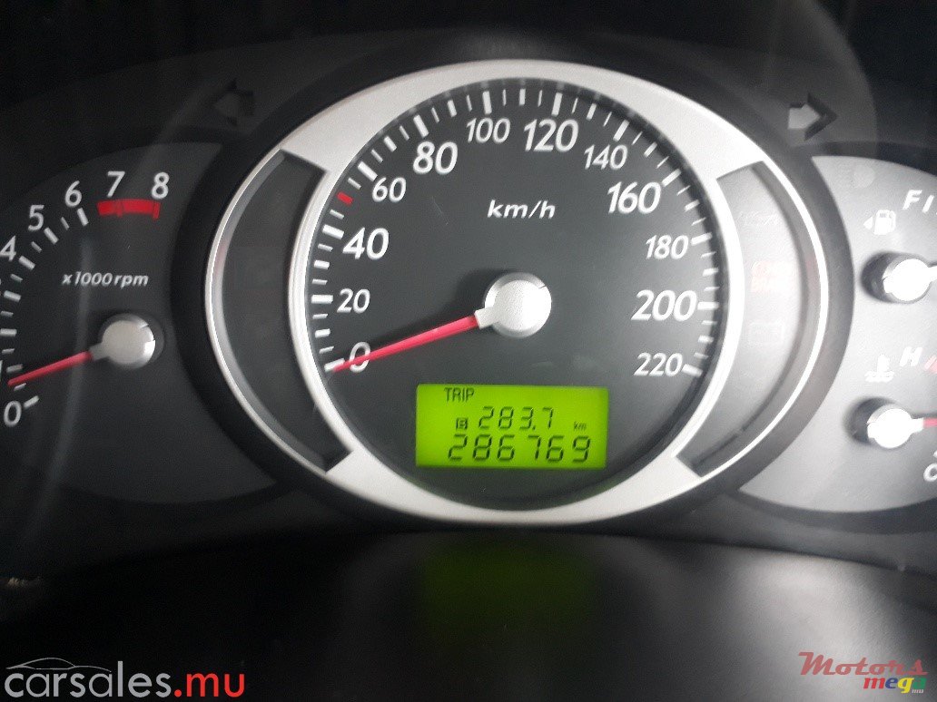 2007' Hyundai Tucson 2.0 photo #7