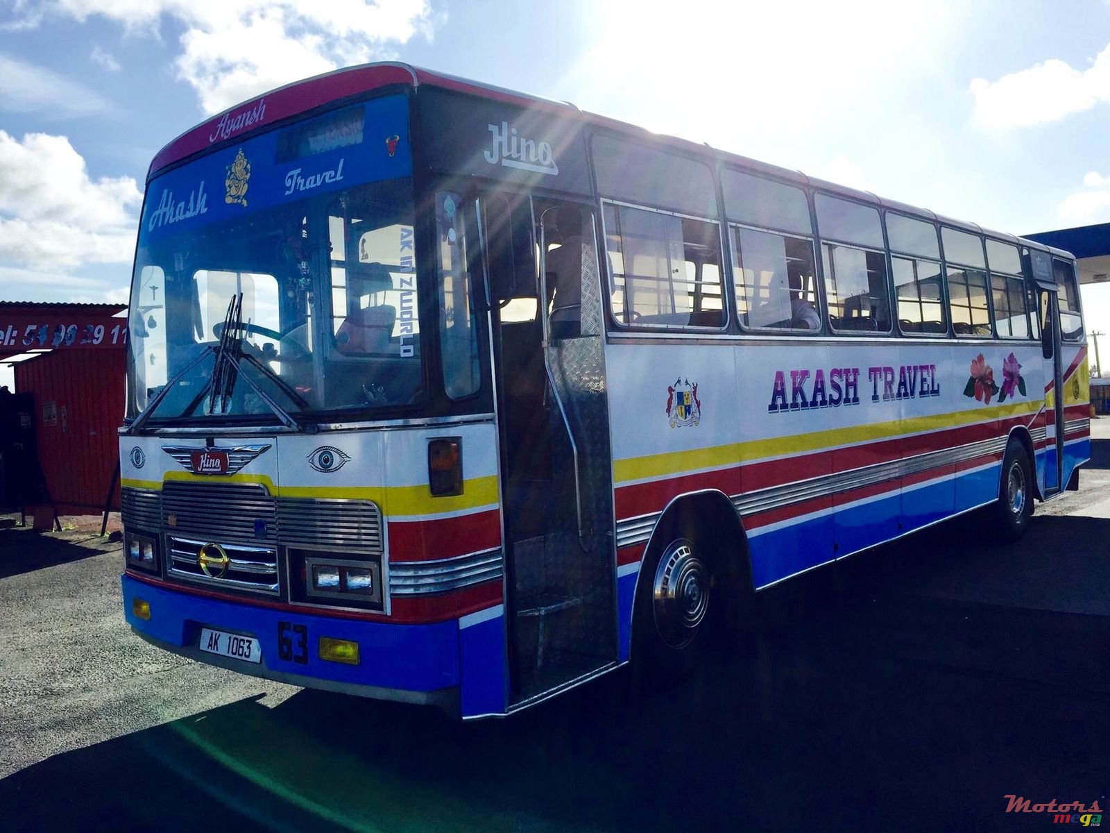 2006' Hino Ak 1J photo #1