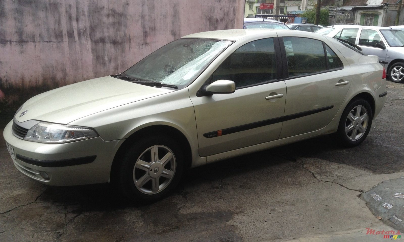 2004' Renault Laguna photo #3