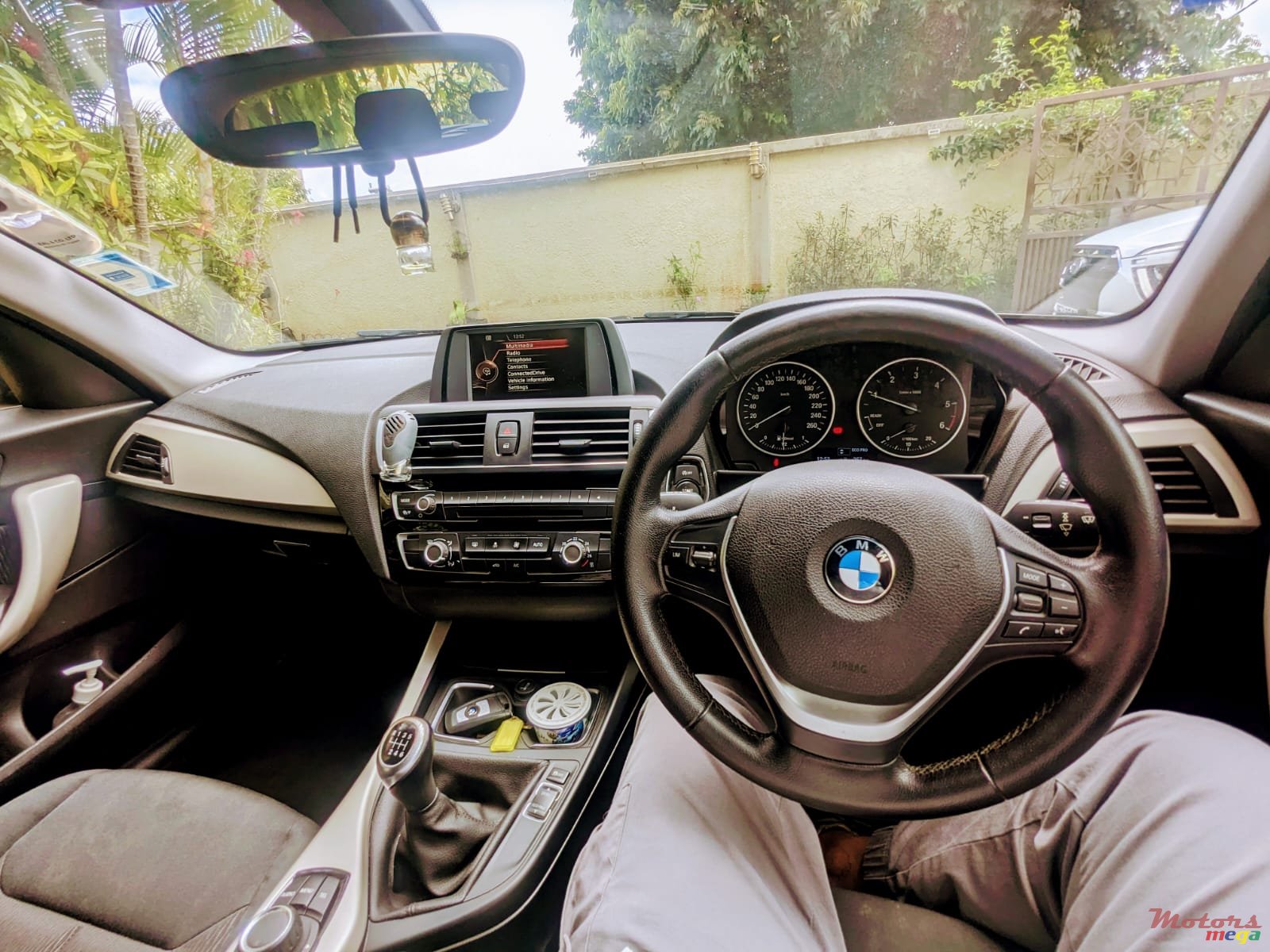 2016' BMW 116 d photo #6