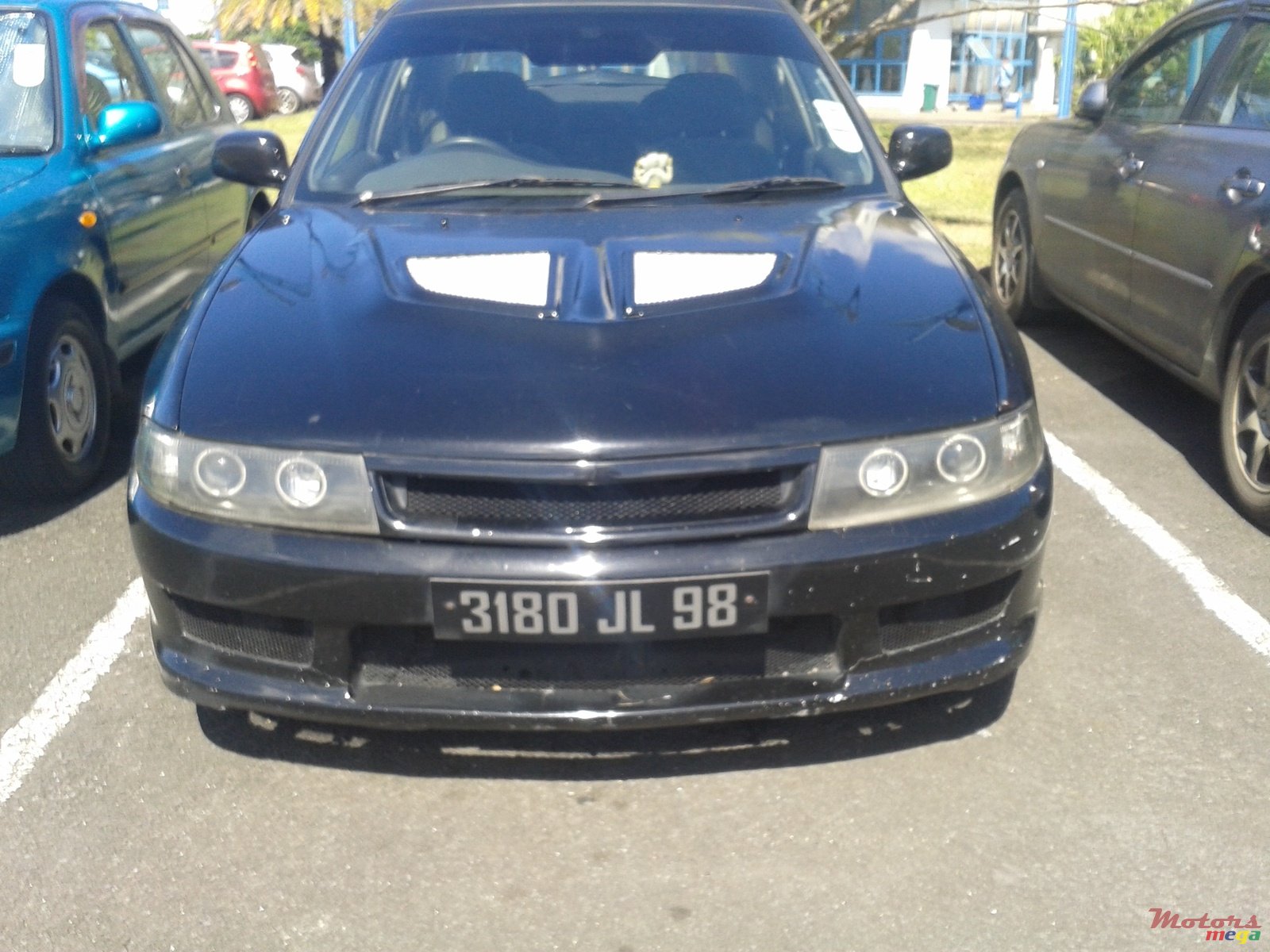 1998' Mitsubishi Lancer photo #1