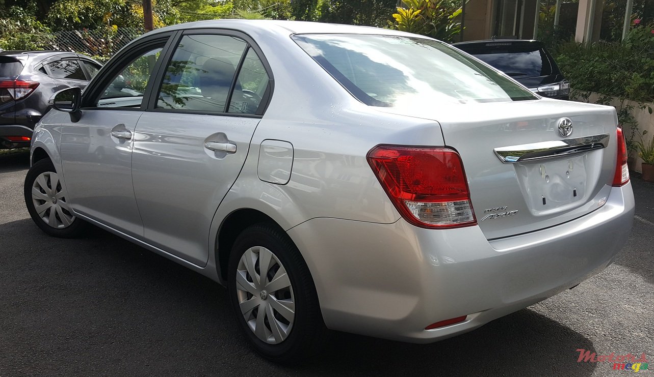 2014' Toyota Axio photo #3