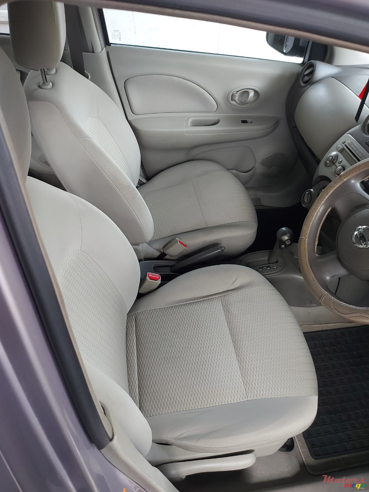 2012' Nissan March photo #6