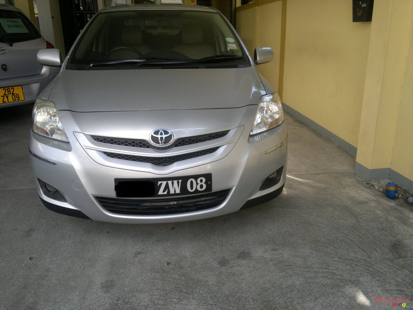 2008' Toyota Yaris BELTA photo #2