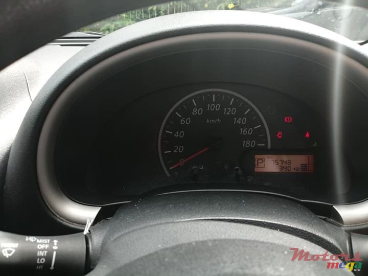 2012' Nissan March photo #1