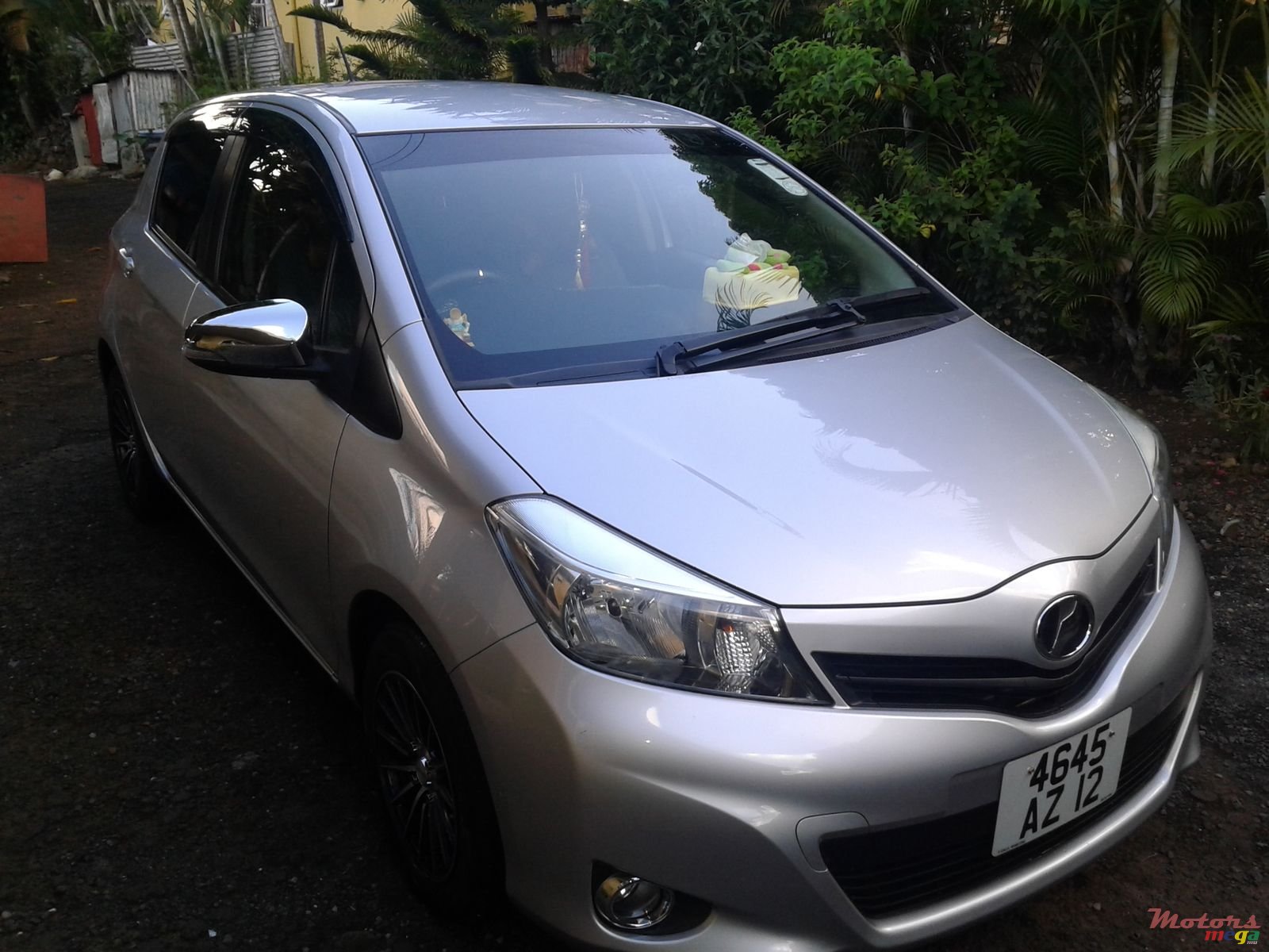 2012' Toyota Vitz No photo #1