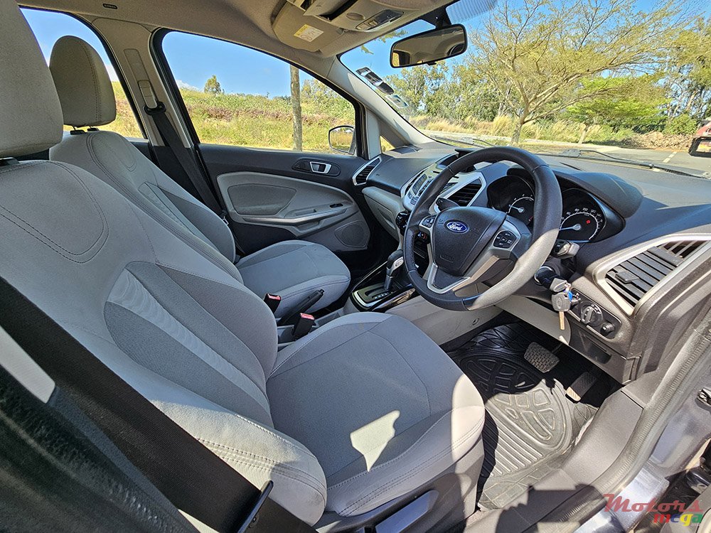 2014' Ford EcoSport photo #5