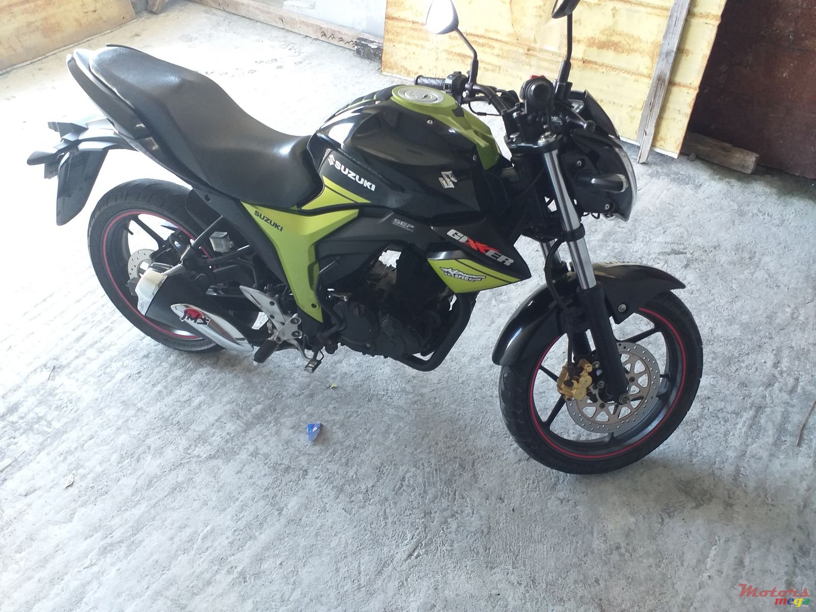 2016' Suzuki photo #1