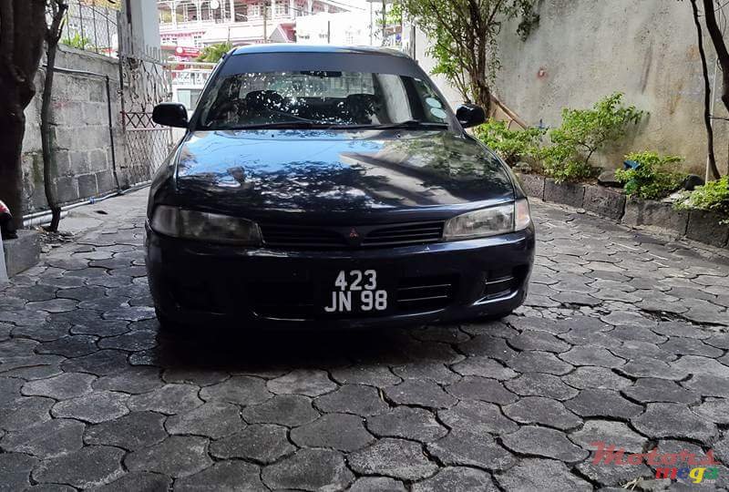 1998' Mitsubishi Lancer photo #1