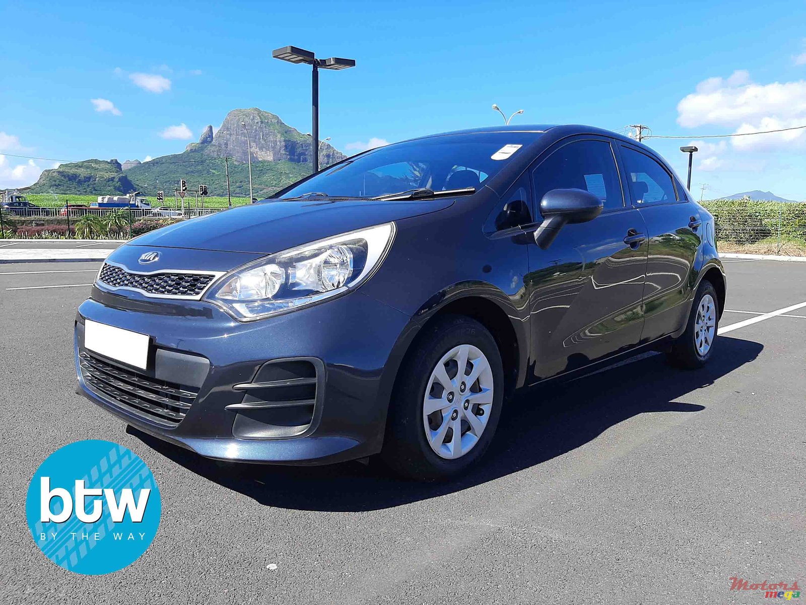 2016' Kia Rio photo #2