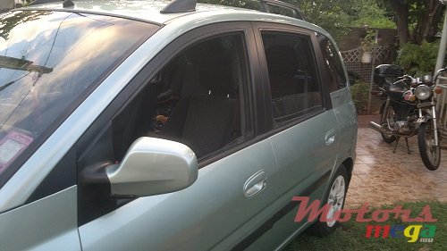 2002' Hyundai Matrix photo #6