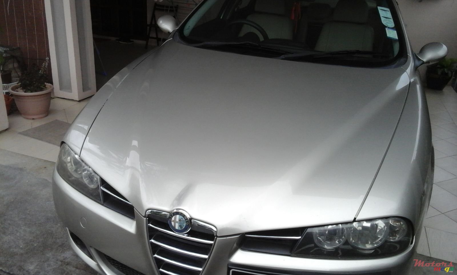 2005' Alfa Romeo 156 photo #1