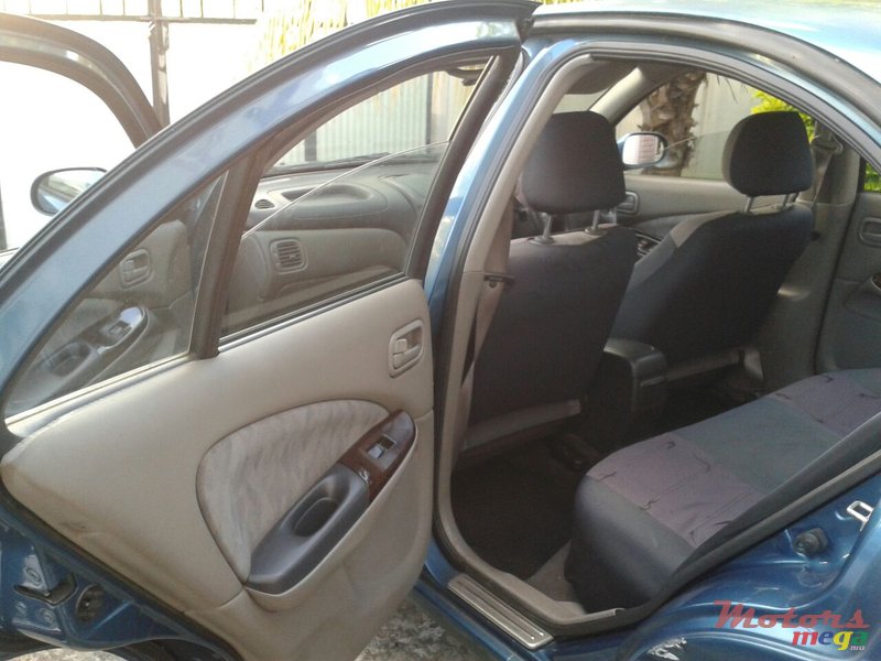 2001' Nissan Sunny 1.5M photo #5