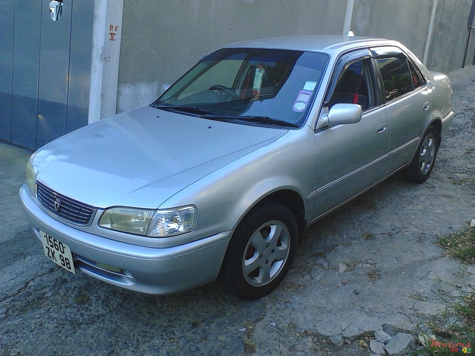 1998' Toyota Corolla photo #1