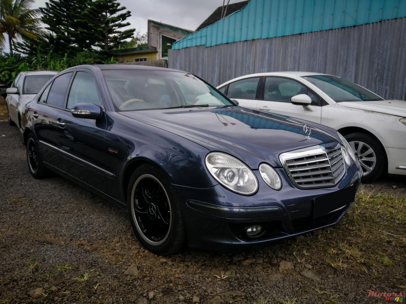 2006' Mercedes-Benz E-Class photo #1