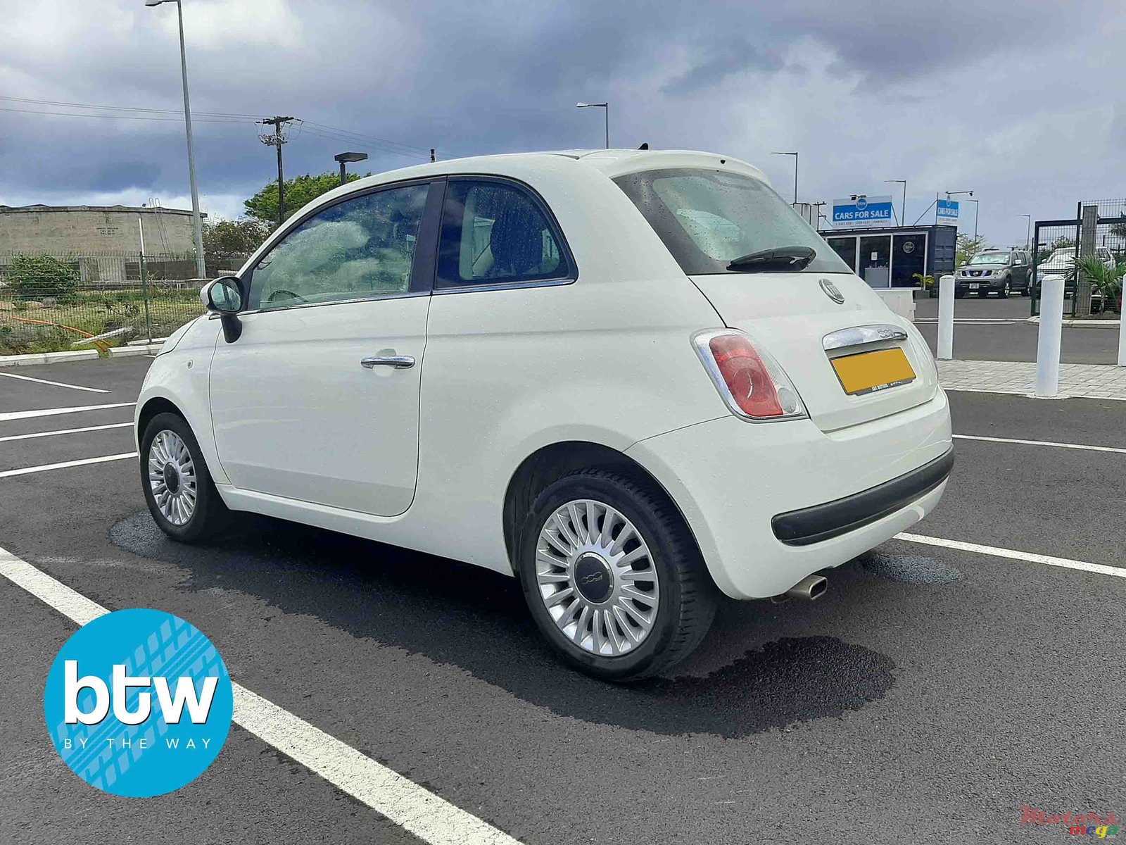 2011' Fiat 500 photo #3