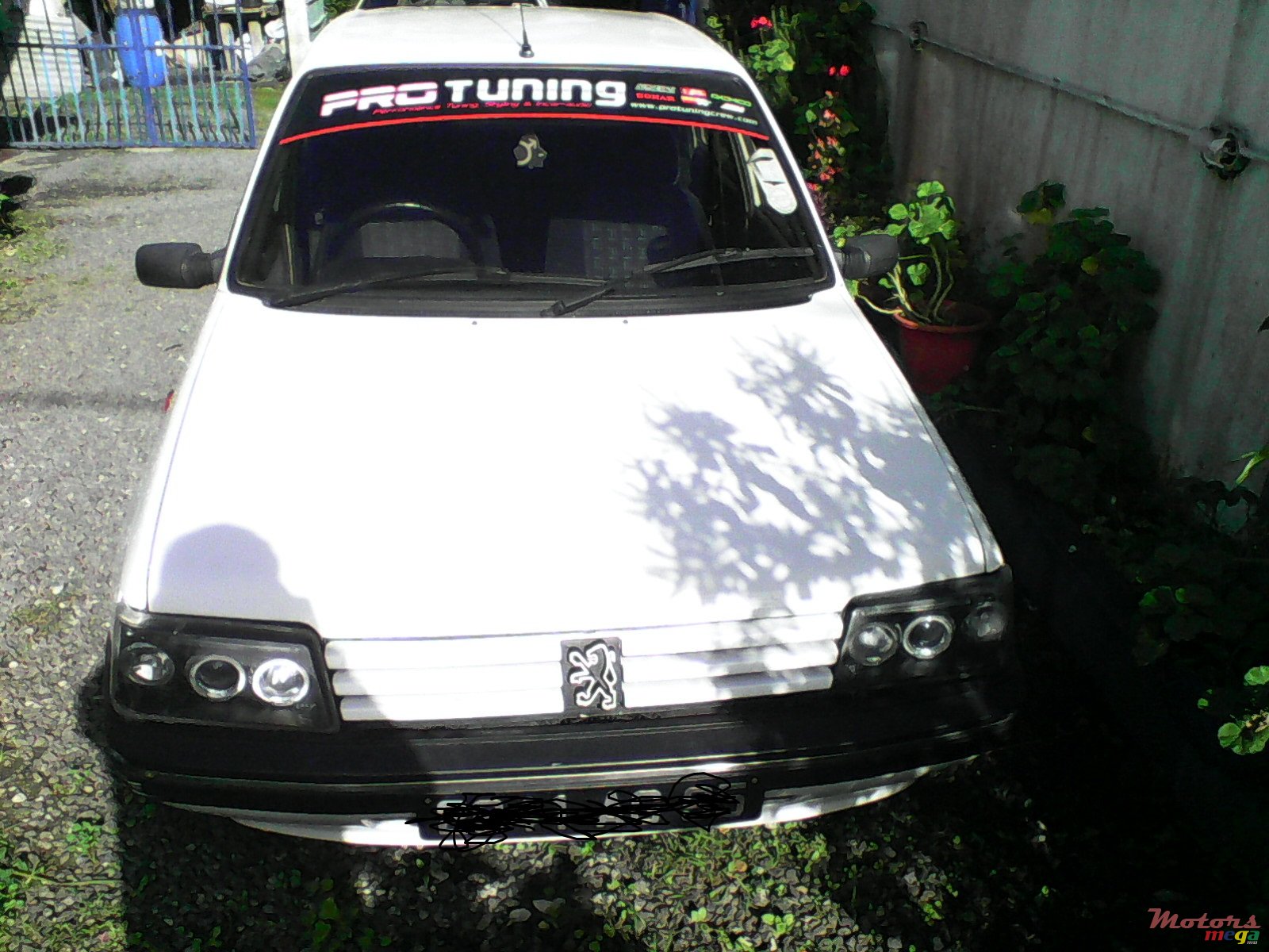 1995' Peugeot 205 photo #1