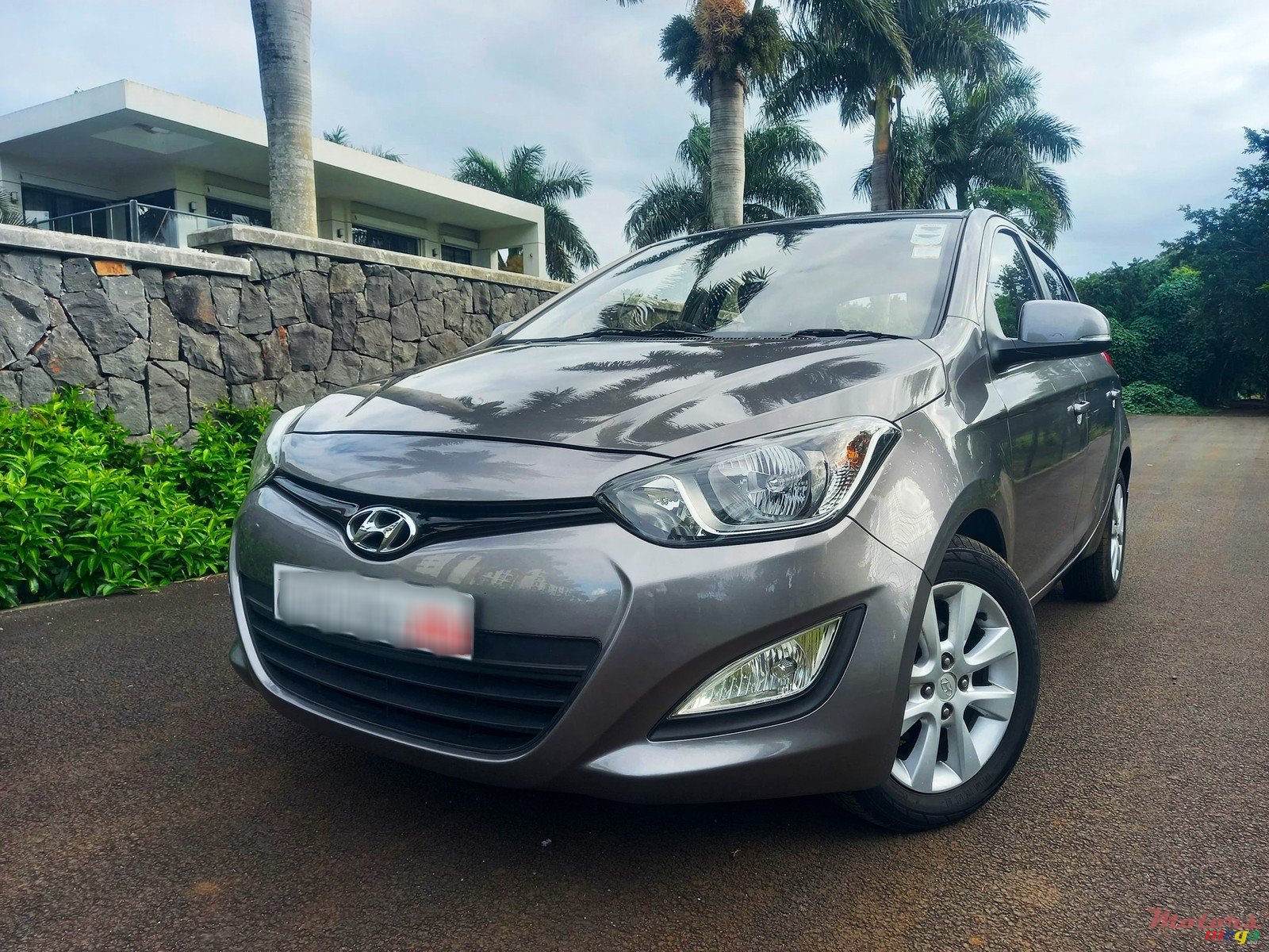 2013' Hyundai i20 1.2 Hatchback photo #2