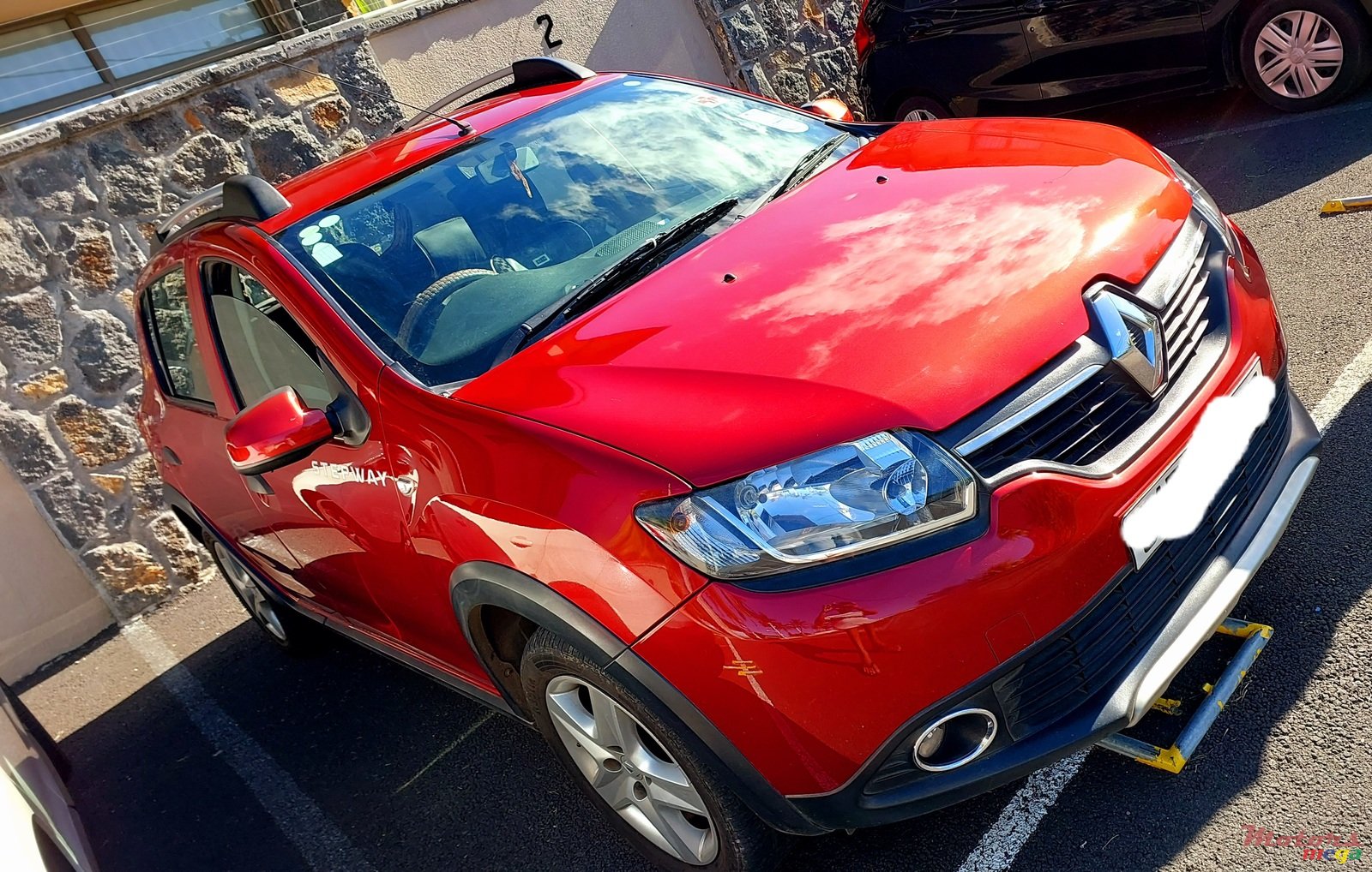 2015' Renault Sandero StepWay photo #1