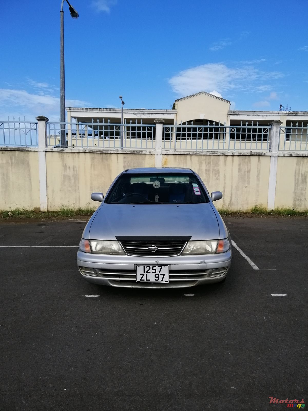 1997' Nissan photo #2