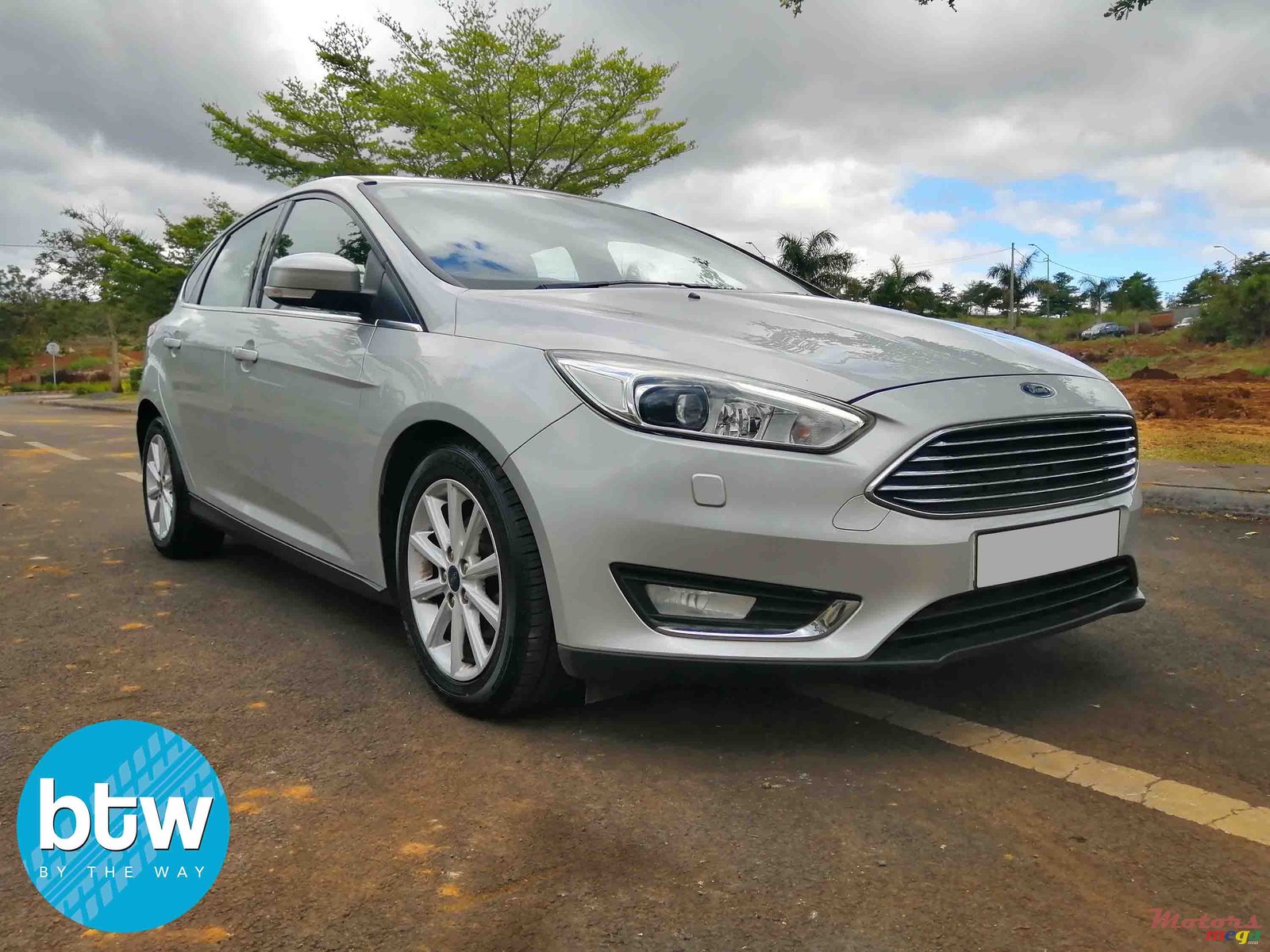 2016' Ford Focus photo #1