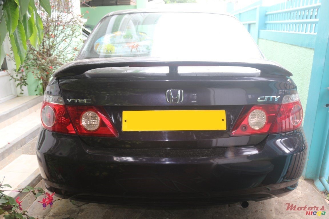 2007' Honda City VTi photo #3