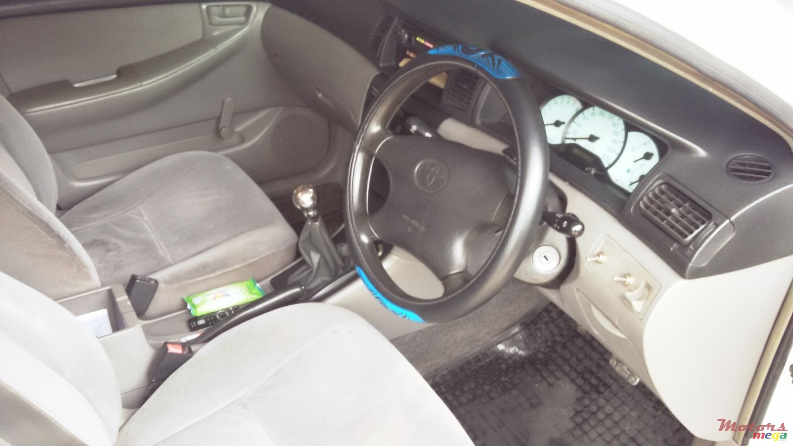 2000' Toyota Corolla NZE photo #3