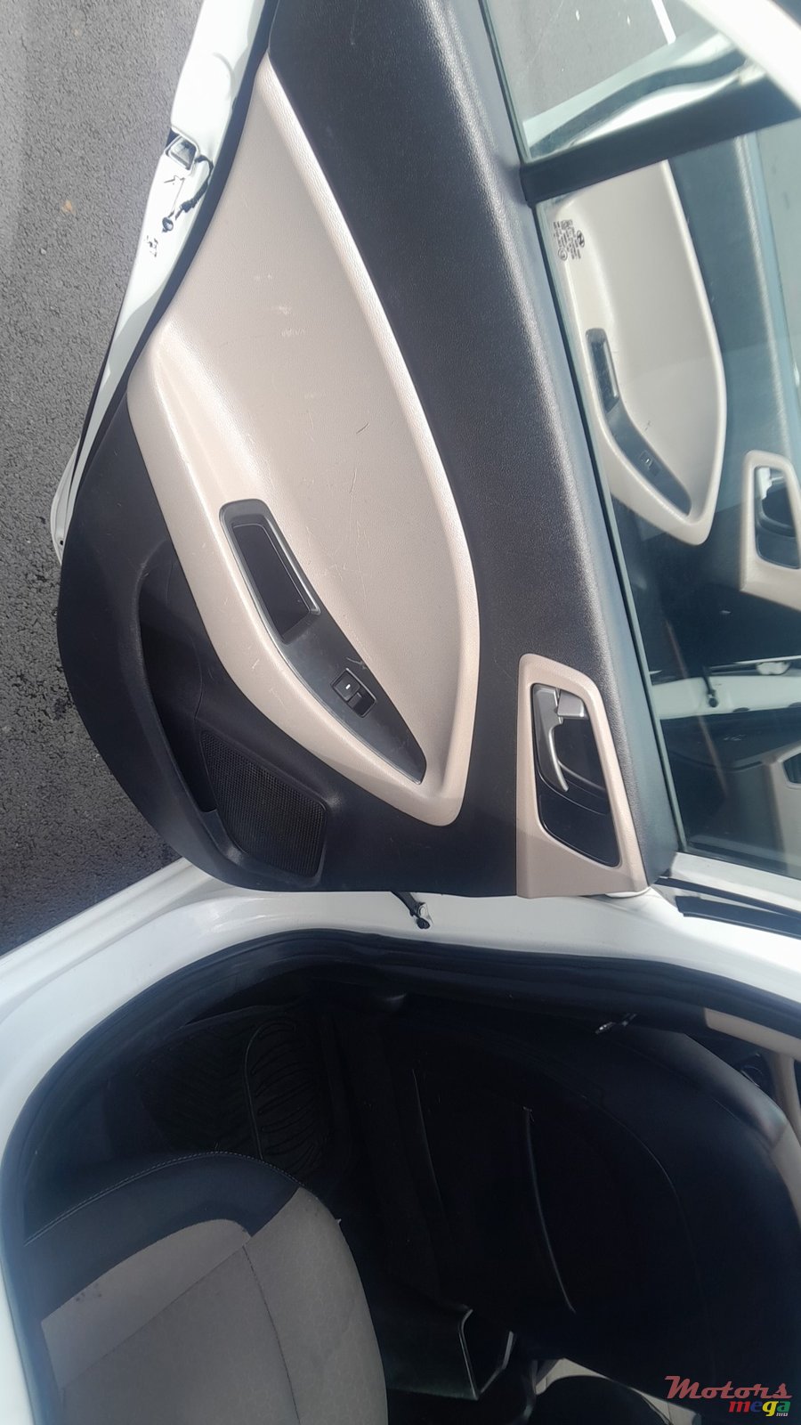 2016' Hyundai i20 photo #5