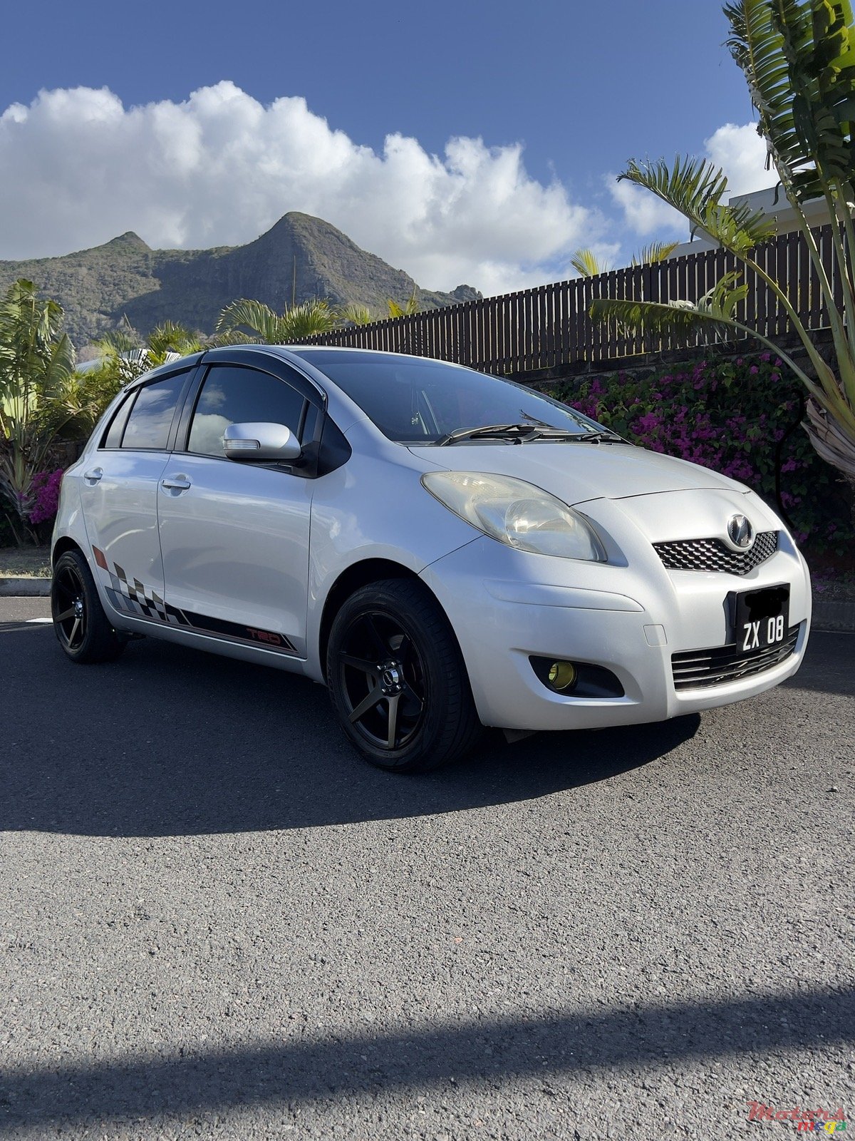 2008' Toyota photo #1