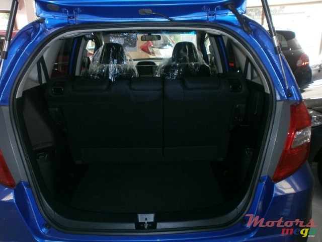2013' Honda Fit Aria photo #6
