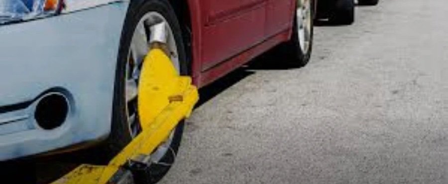 Mahebourg : Un septuagénaire emporte un sabot fixé à son véhicule