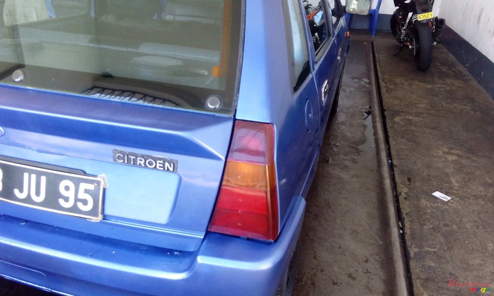 1995' Citroen AX photo #3