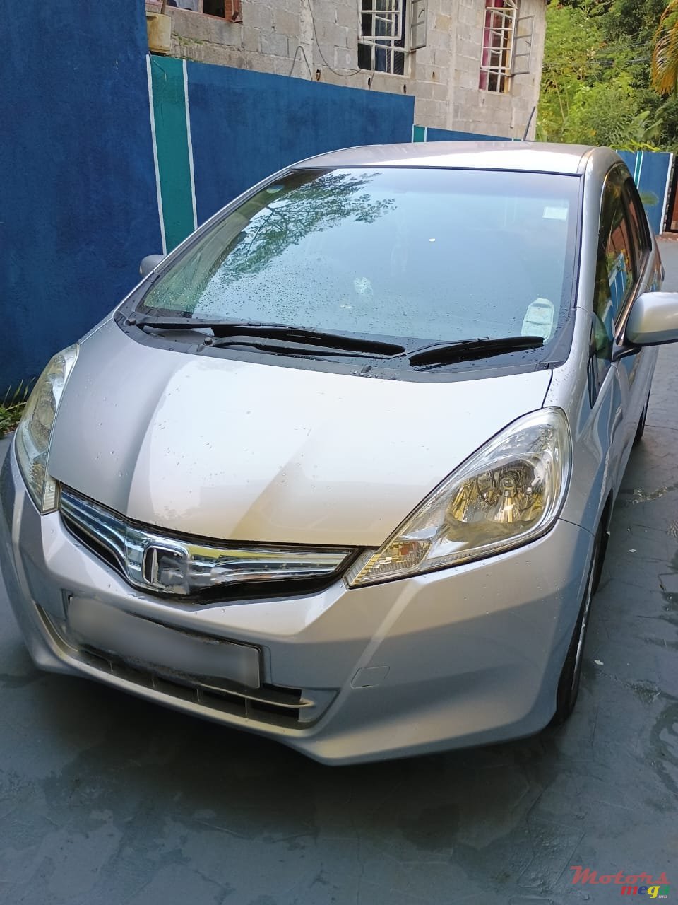 2010' Honda Fit Hatchback photo #1