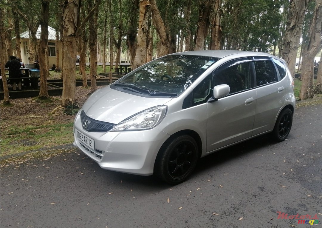 2012' Honda Fit photo #1