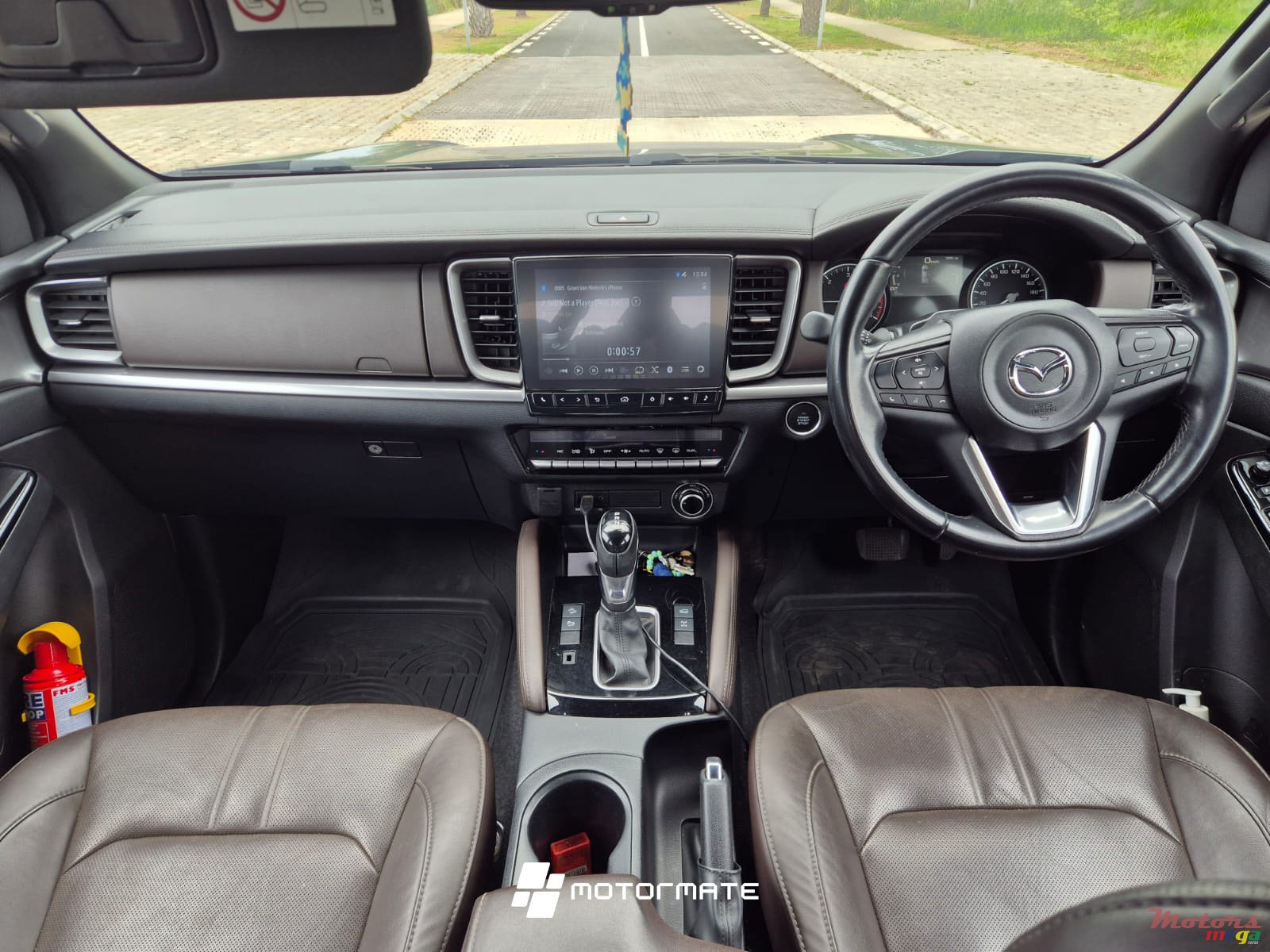 2024' Mazda BT-50 SIGNATURE photo #6